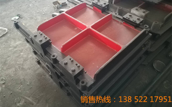 鑄鐵鑲銅閘門遭到腐蝕是由什么造成的(圖1) mmexport1552014865306_副本_副本.jpg