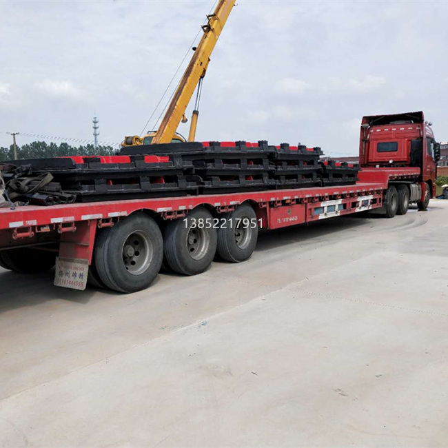 型號SFZ1600鑄鐵閘門(圖1) 1212131341.jpg